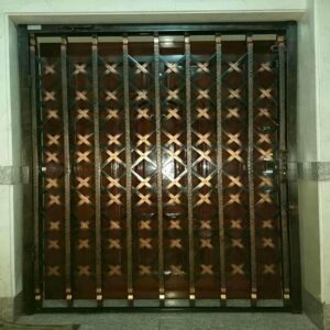 درب حفاظ آکاردئونی در سقز