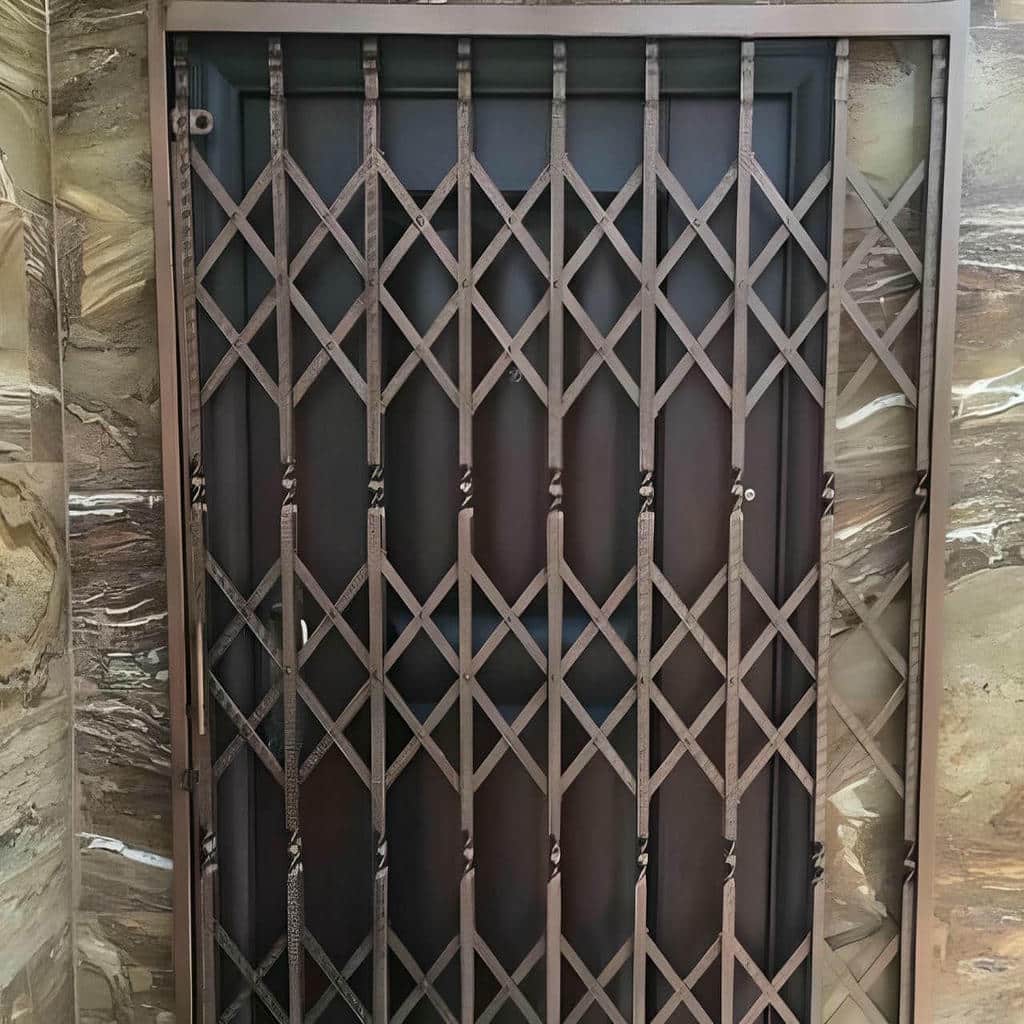 خرید درب حفاظ آکاردئونی ضدسرقت در کاشان