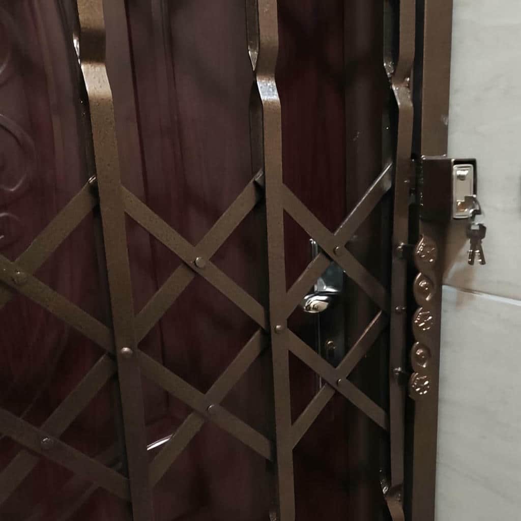قیمت درب حفاظ آکاردئونی سه گل در بندر دیلم
