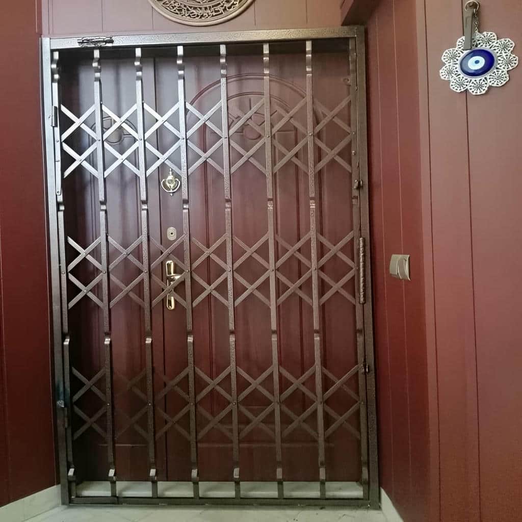 فروش درب حفاظ آکاردئونی پارکینگ در فشم