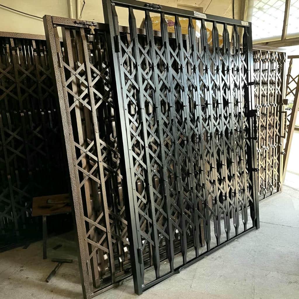 کارخانه درب حفاظ آکاردئونی اداری در فیروزکوه