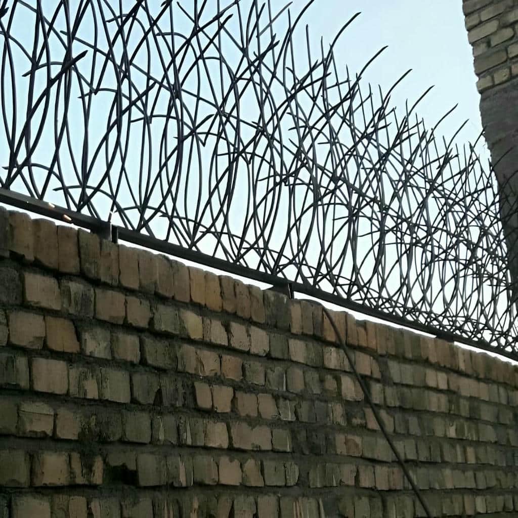 نصب حفاظ شاخ گوزنی پوشش مقاوم در اشتهارد