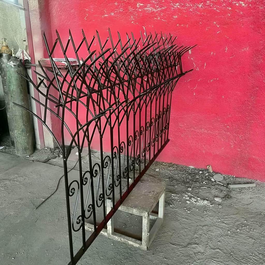 نصب حفاظ شاخ گوزنی رنگ معماری در شهریار