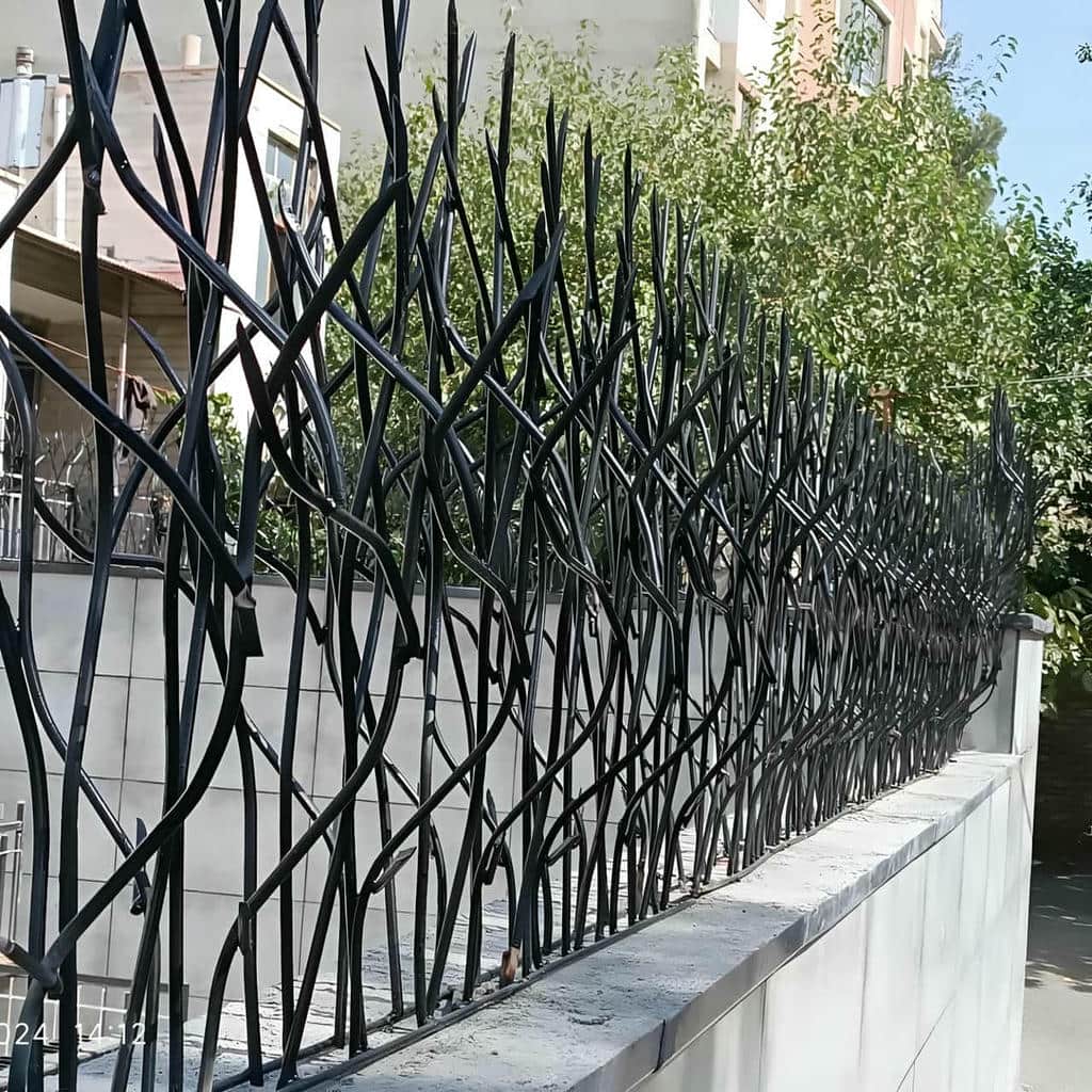 نصب حفاظ شاخ گوزنی رنگ کوره ای در کردان