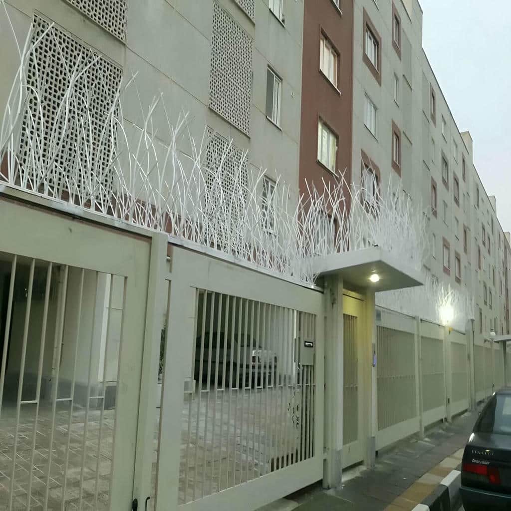 نصب حفاظ شاخ گوزنی ضدزنگ در شیراز