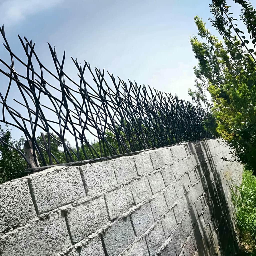 نصب حفاظ شاخ گوزنی رنگ کوره ای در لواسان