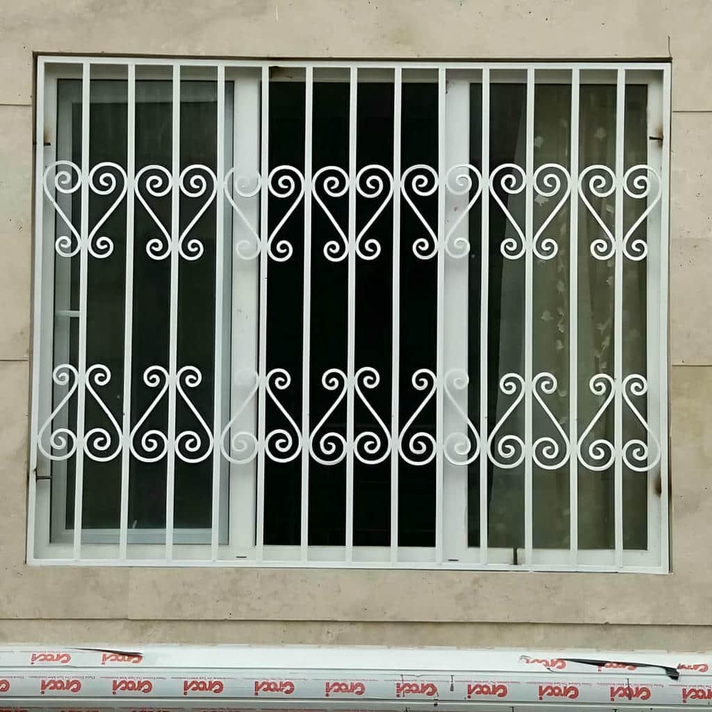 نصب حفاظ پنجره ویلایی در اصفهان