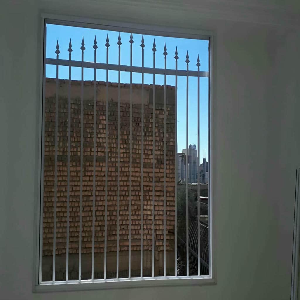 فروش حفاظ پنجره مربعی در طالقان