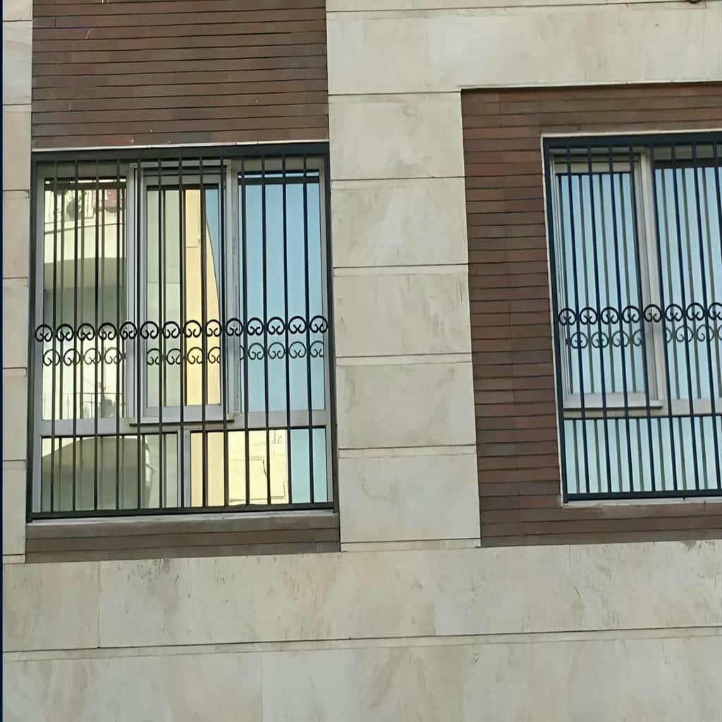 نصب حفاظ پنجره ویلایی در آبسرد