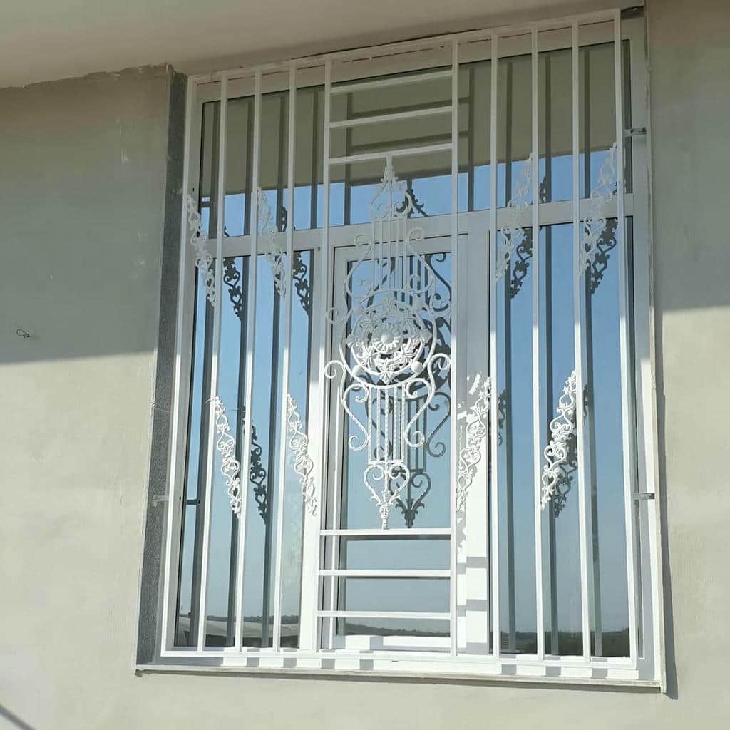 قیمت حفاظ پنجره فرفورژه در کرج