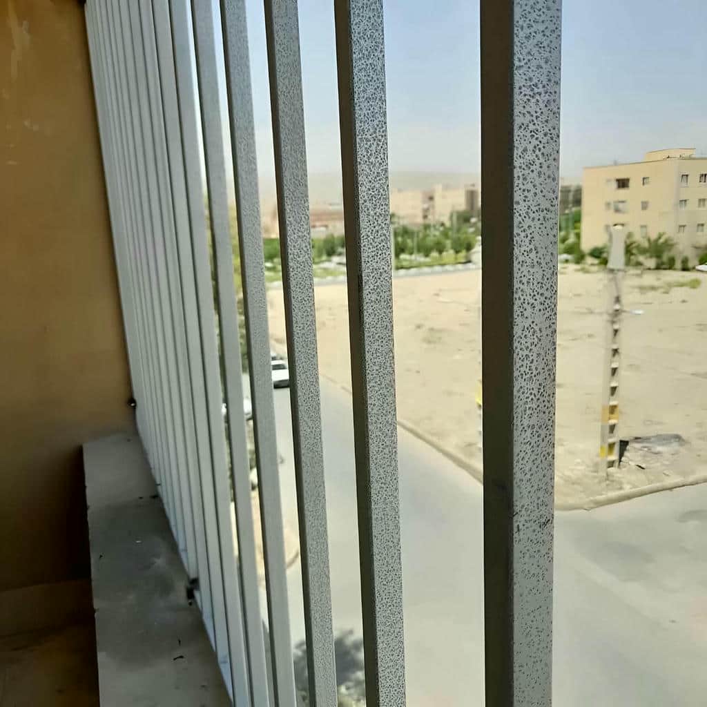 نصب حفاظ پنجره مربعی در استان مازندران