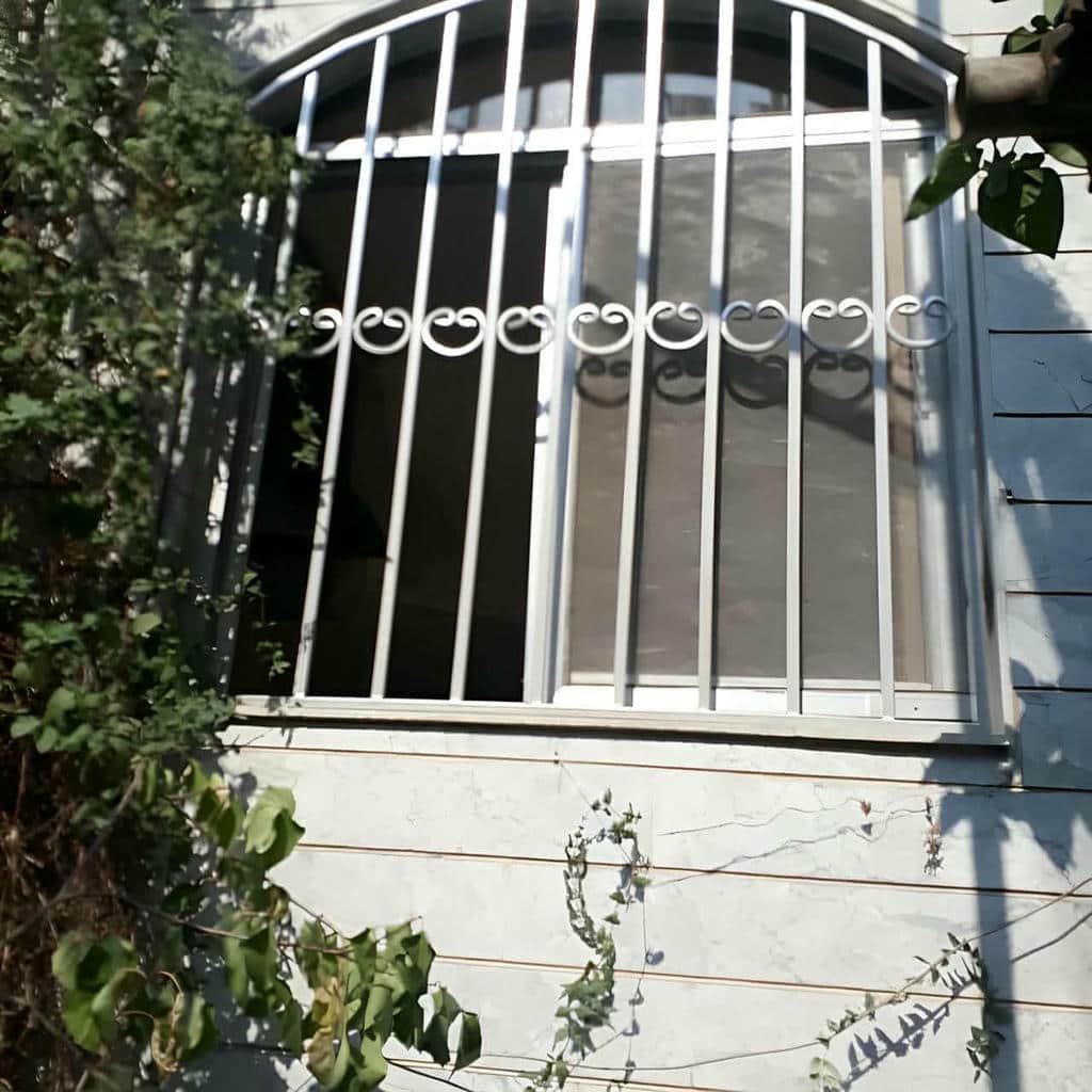 فروش حفاظ پنجره مربعی در اصفهان