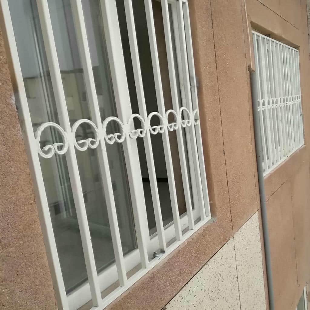 قیمت حفاظ پنجره فرفورژه در بومهن