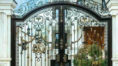 درب حیاط در آبسرد