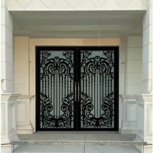 درب حیاط در فشم