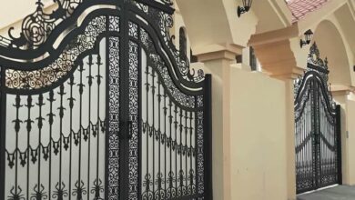 درب حیاط در سقز