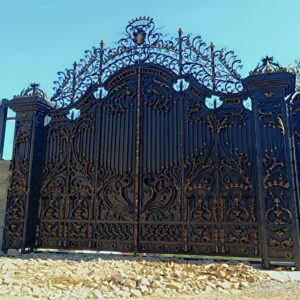درب حیاط در بندر لنگه