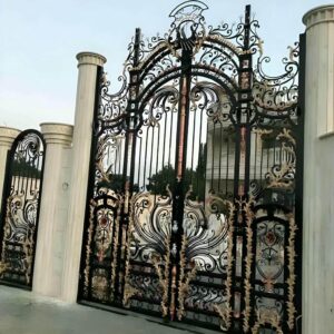 درب حیاط در شهریار