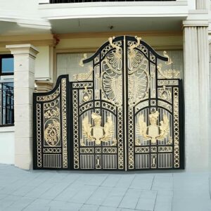 درب حیاط در نسیم شهر