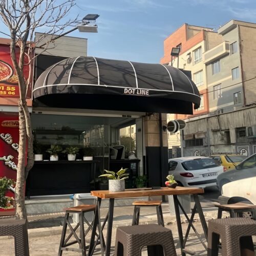 سایبان برقی روف گاردن با سازه محکم فضای باز