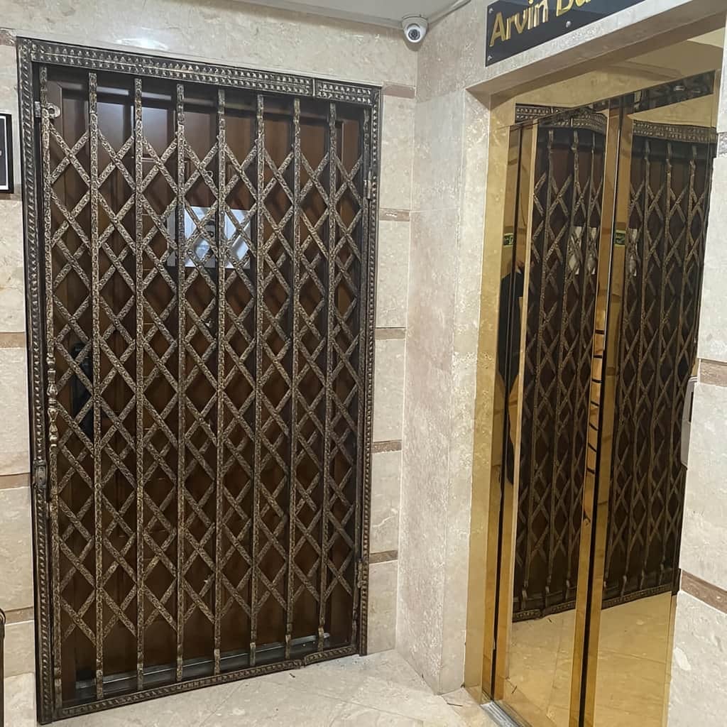 ساخت درب آکاردئونی طرح دار لوزی مناسب ورودی آپارتمان
