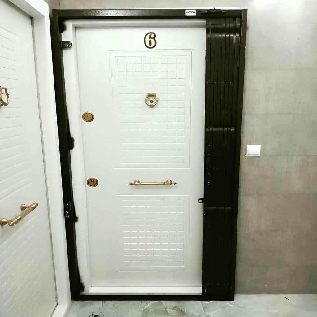 درب آکاردئونی لوزی دوبل با تراکم تسمه بالا برای امنیت بیشتر