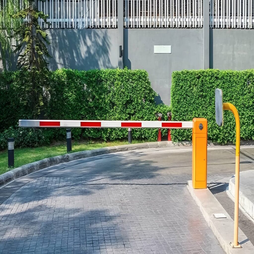 راهبند فروشگاهی پارکینگ طبقاتی با شاسی نگهبانی خروجی