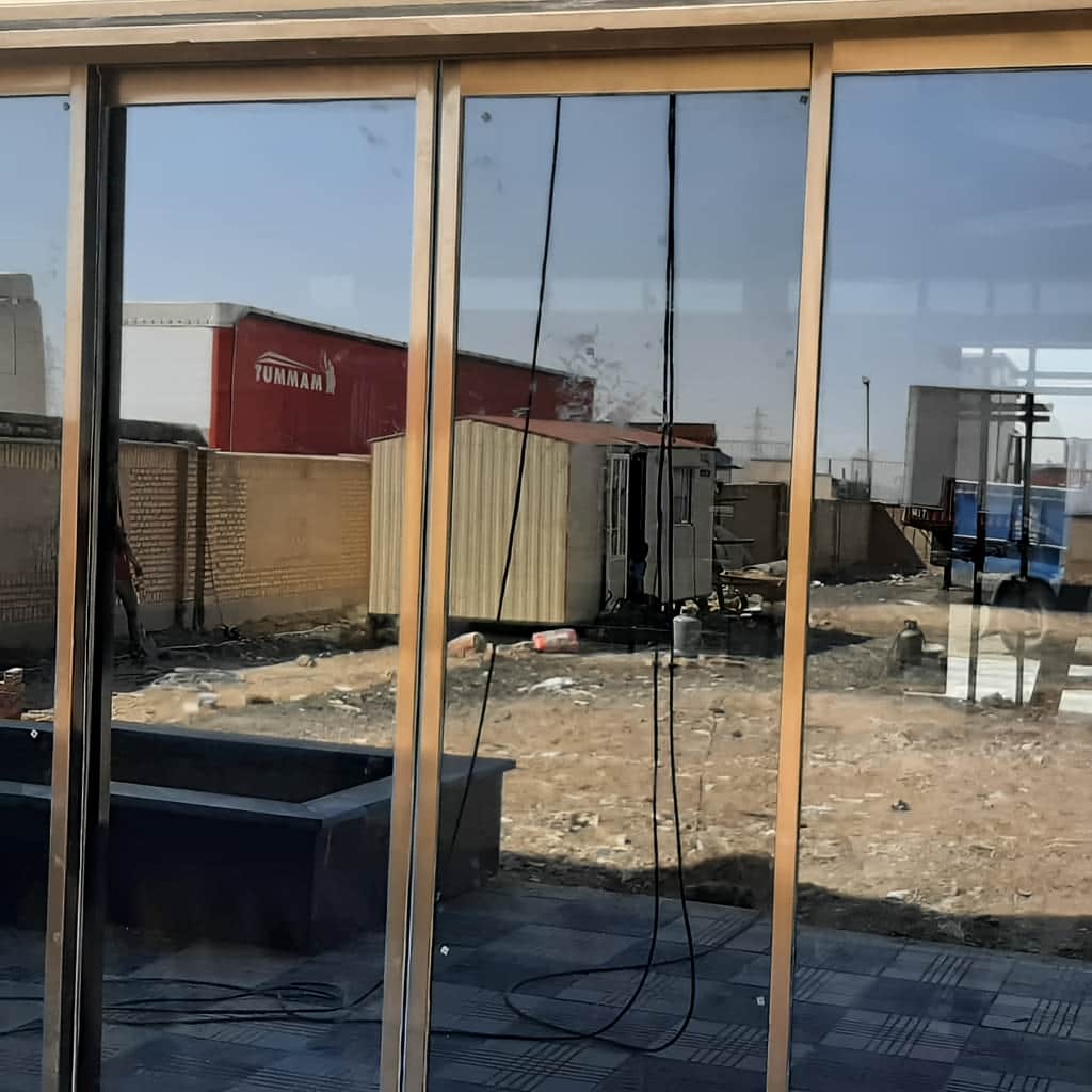 درب اتوماتیک شیشه ای اداری کارتخوان برای سفارش اتاق مدیریت