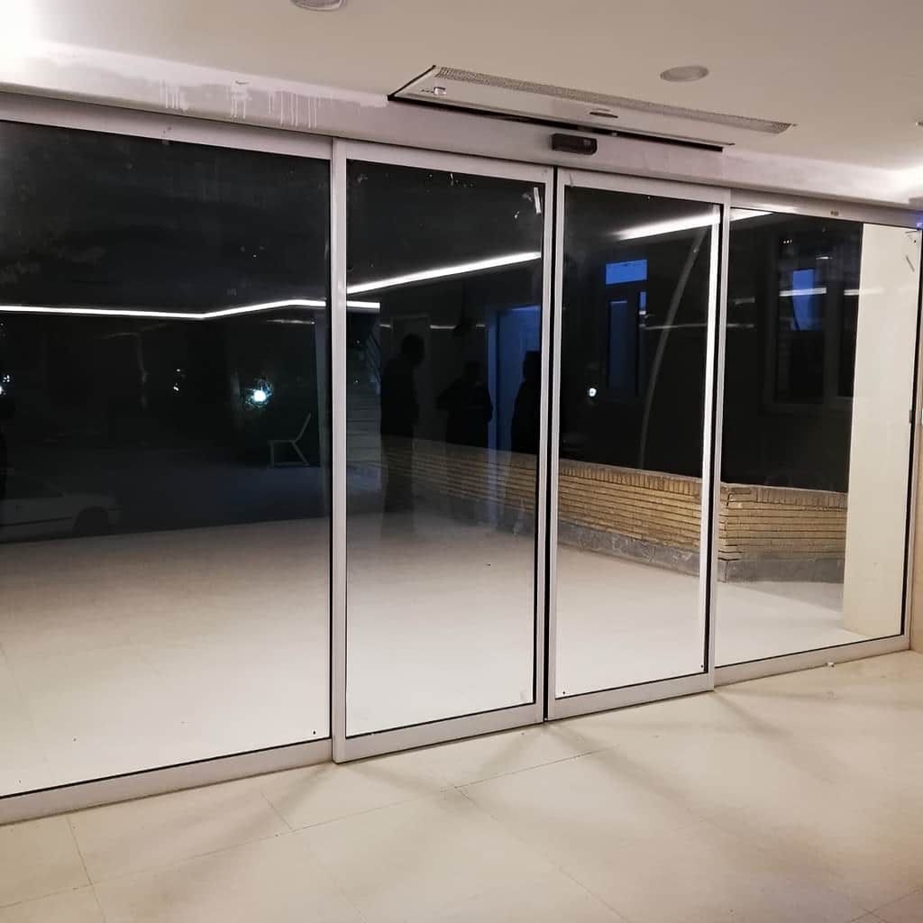 درب اتوماتیک شیشه ای پرتردد مجتمع برای اجرای لابی عمومی