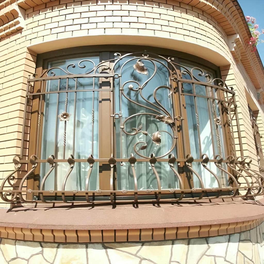 حفاظ پنجره فرفورژه پیچکی مناسب خرید ساختمان کلاسیک