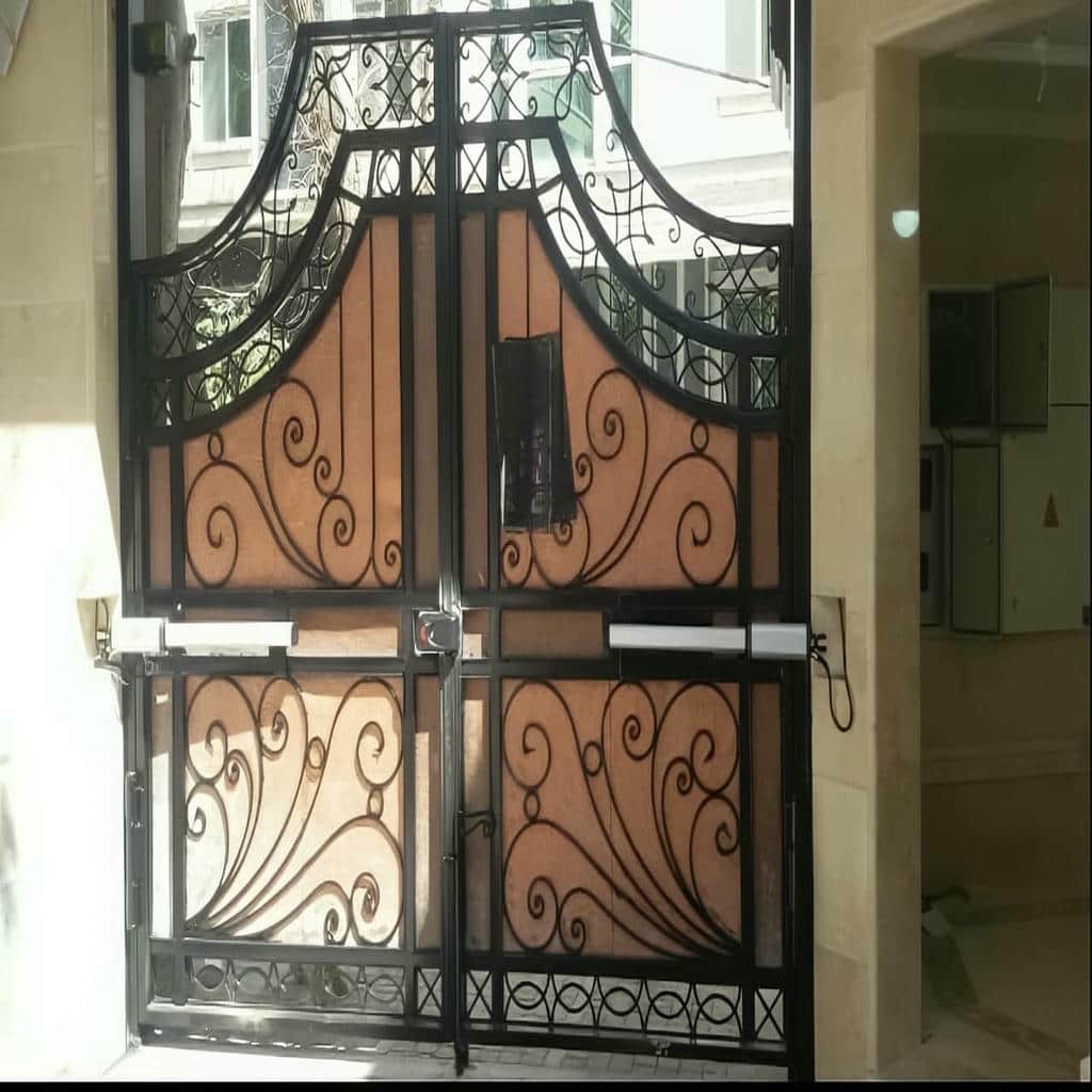 تولید درب پارکینگ کشویی محوطه با پروفیل مقاوم