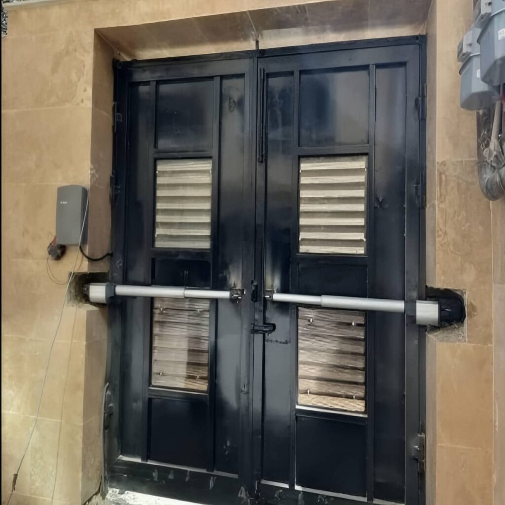 صادرات جک درب پارکینگ سنگین کورس بلند با بسته‌بندی مناسب