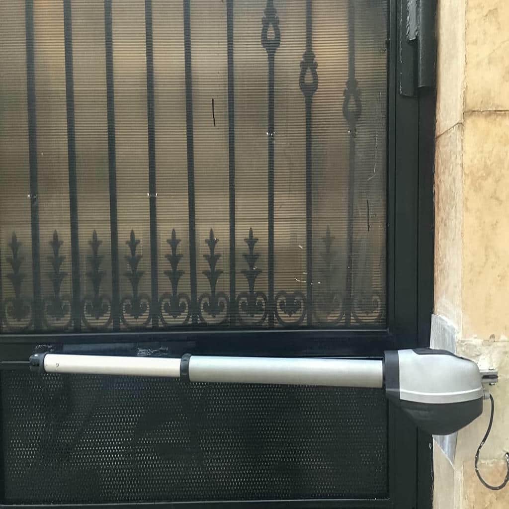 خرید جک بازویی درب پارکینگ دو لنگه برای ورودی مسکونی