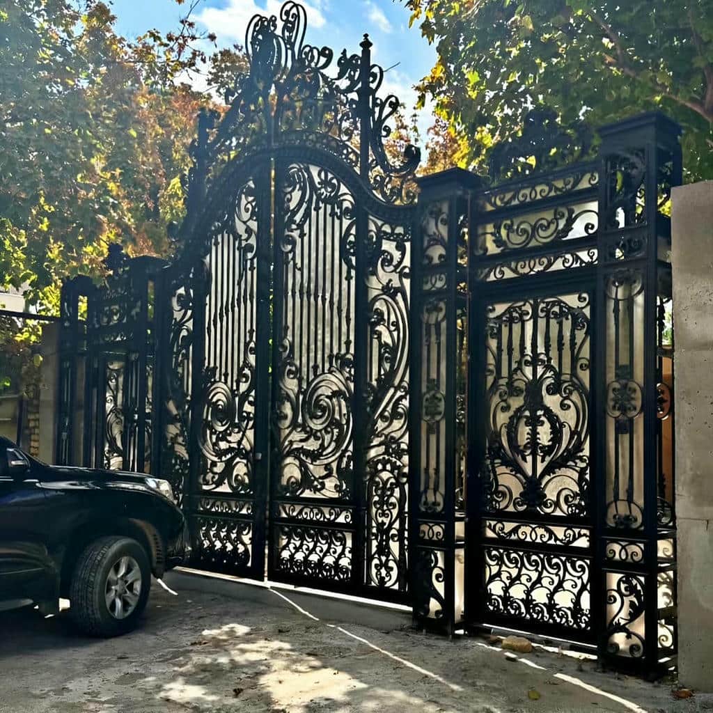 10 مدل درب حیاط