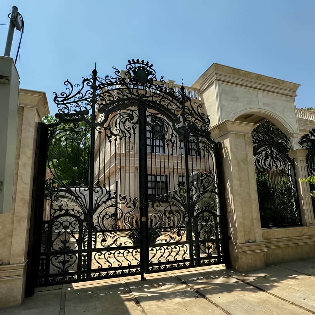 خرید درب ورودی ساختمان