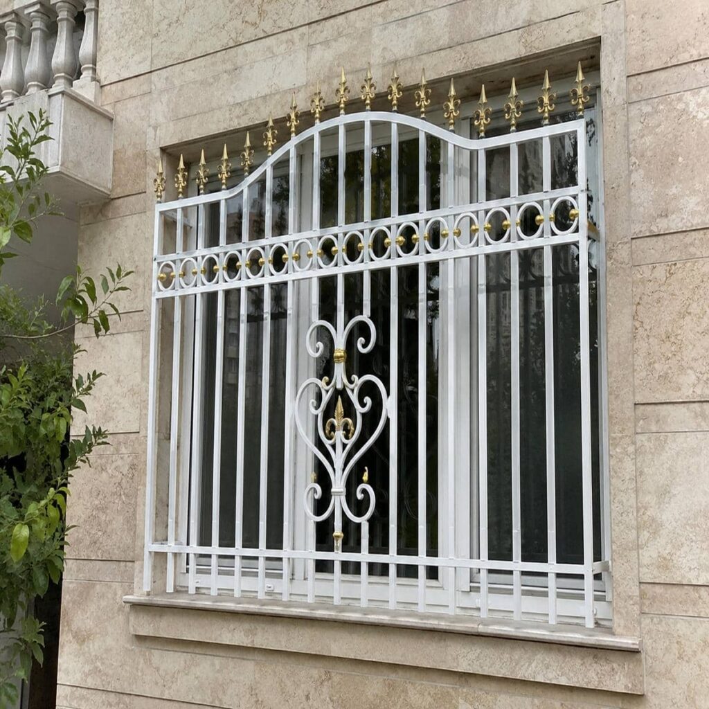 حفاظ پنجره قوسی کتیبه دار برای خرید ایمن و زیبا