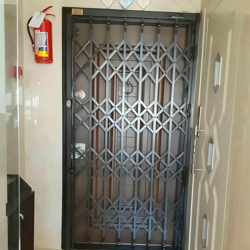 نصب حفاظ آکاردئونی در اردبیل