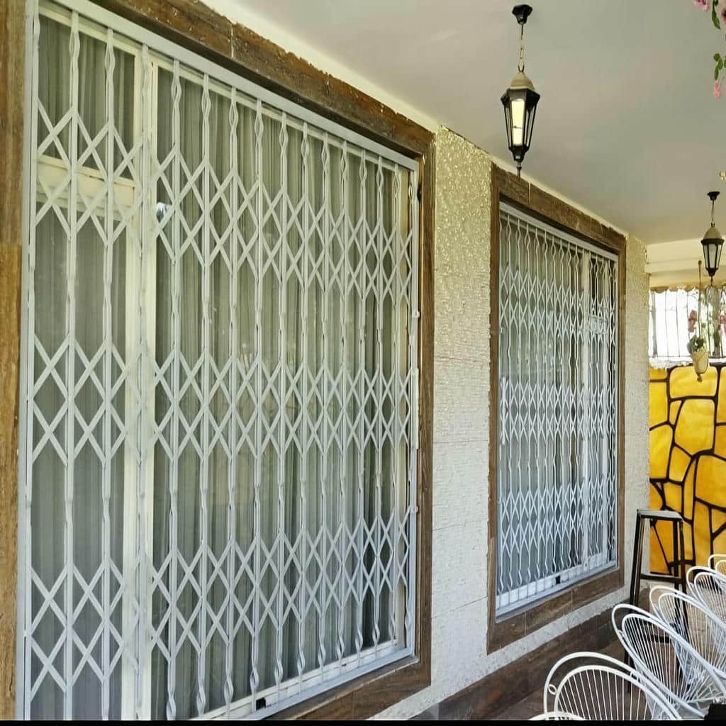 قیمت حفاظ درب آپارتمان چقدر است؟