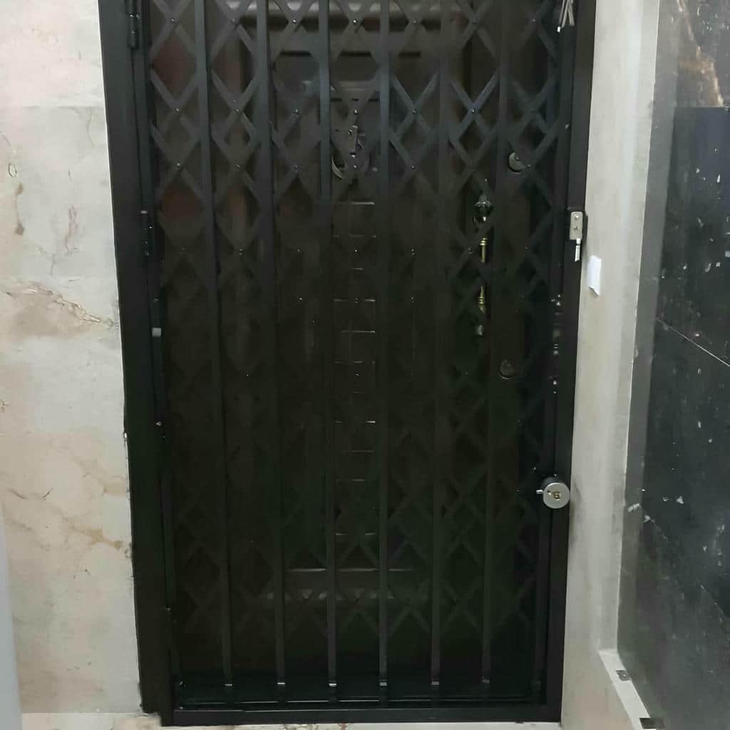 امنیت درب آپارتمان