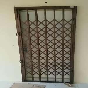 فروش درب حفاظ آکاردئونی در ساوه