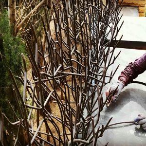 محافظ آهنی شاخ گوزنی دیواری چه کاربردی دارد؟