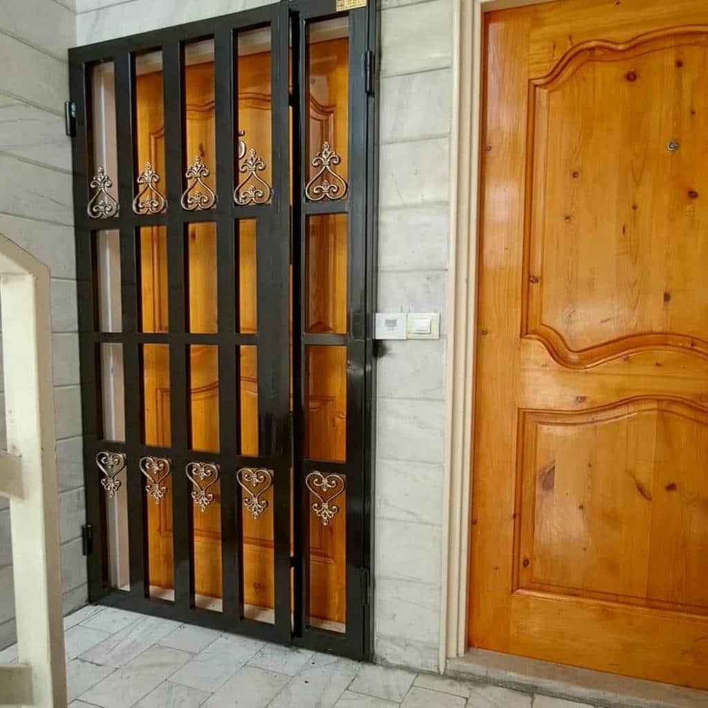 چگونه می‌توانم یک درب آکاردئونی با کیفیت انتخاب کنم؟