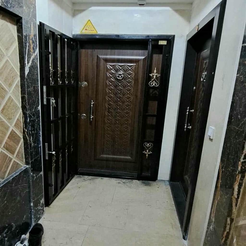 کاربرد حفاظ آکاردئونی کشویی ورودی ساختمان در چیست؟