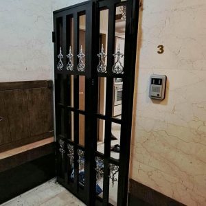 نرده کشویی درب منزل : حفاظ آکاردئونی