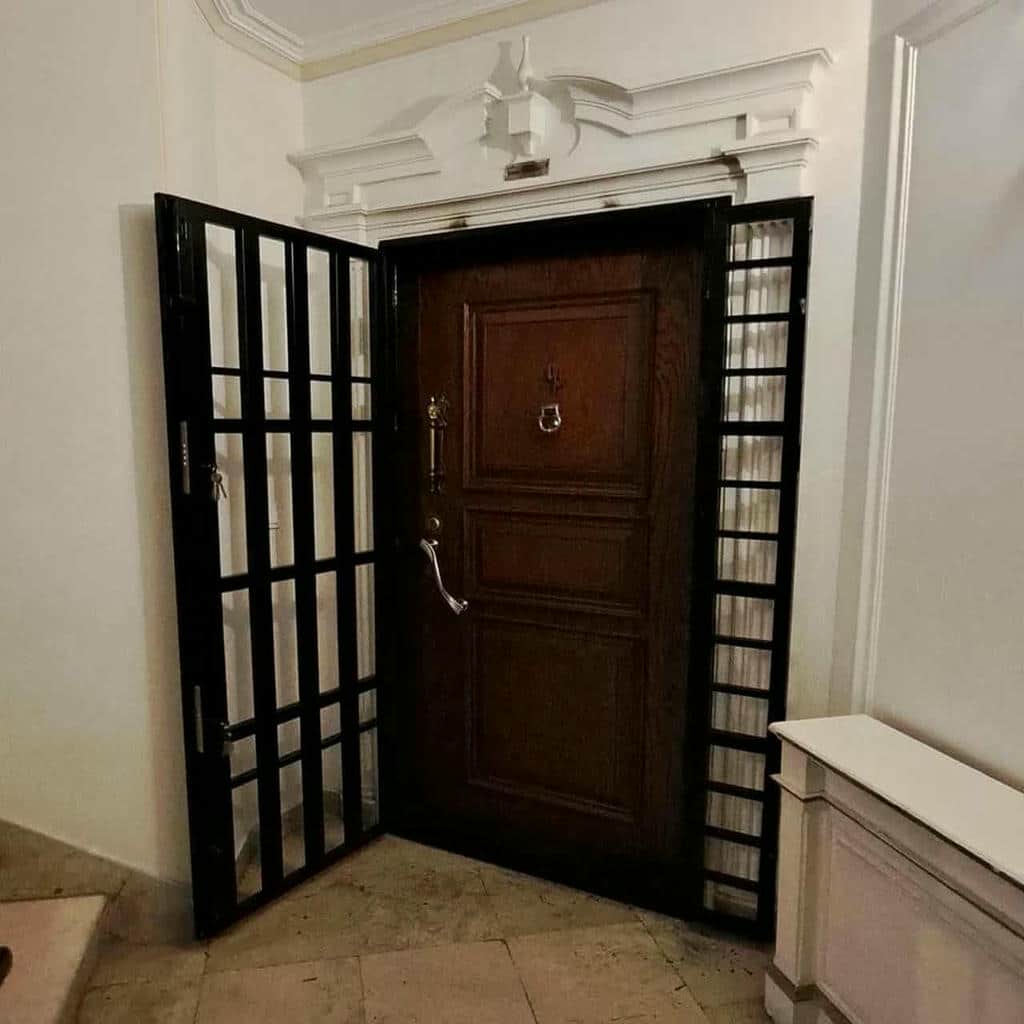 قیمت فروش درب آکاردئونی پشت درب منزل