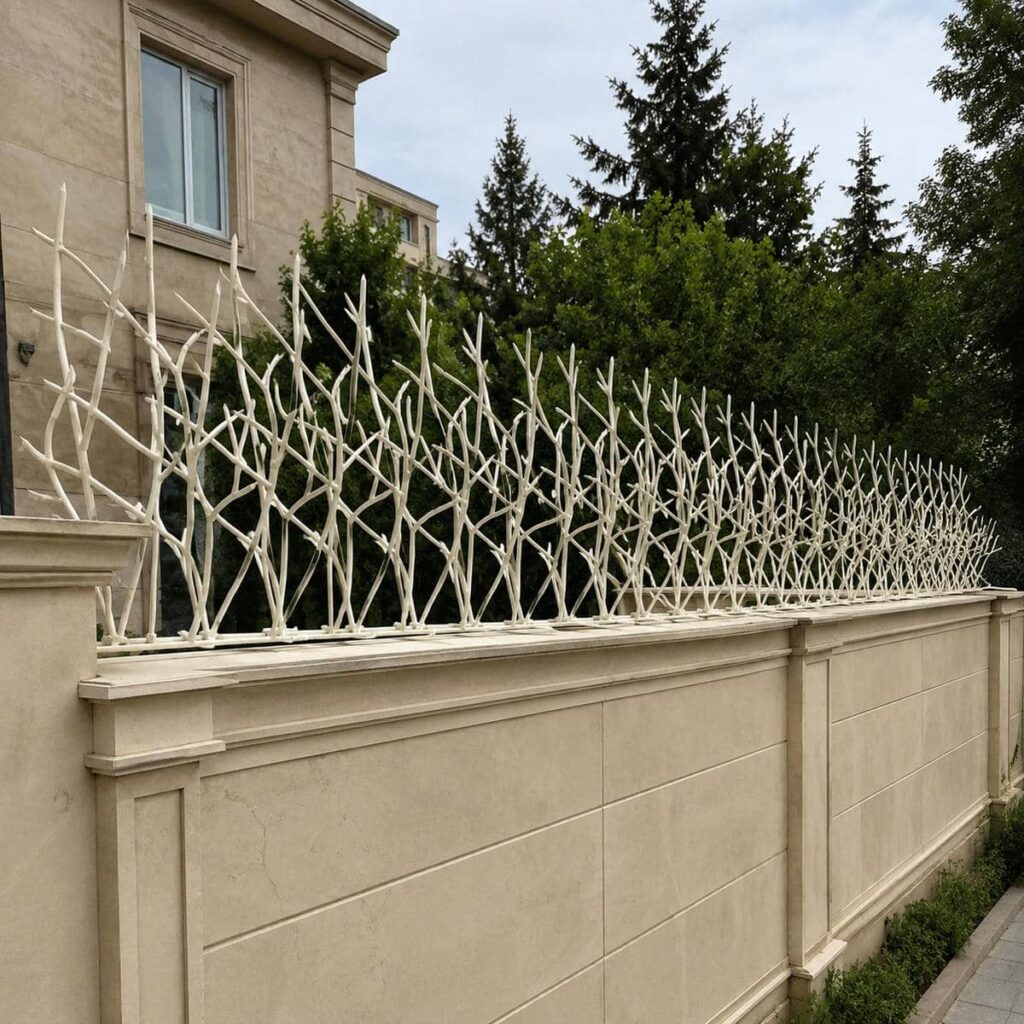 رنگ محافظ شاخ گوزنی دور دیوار