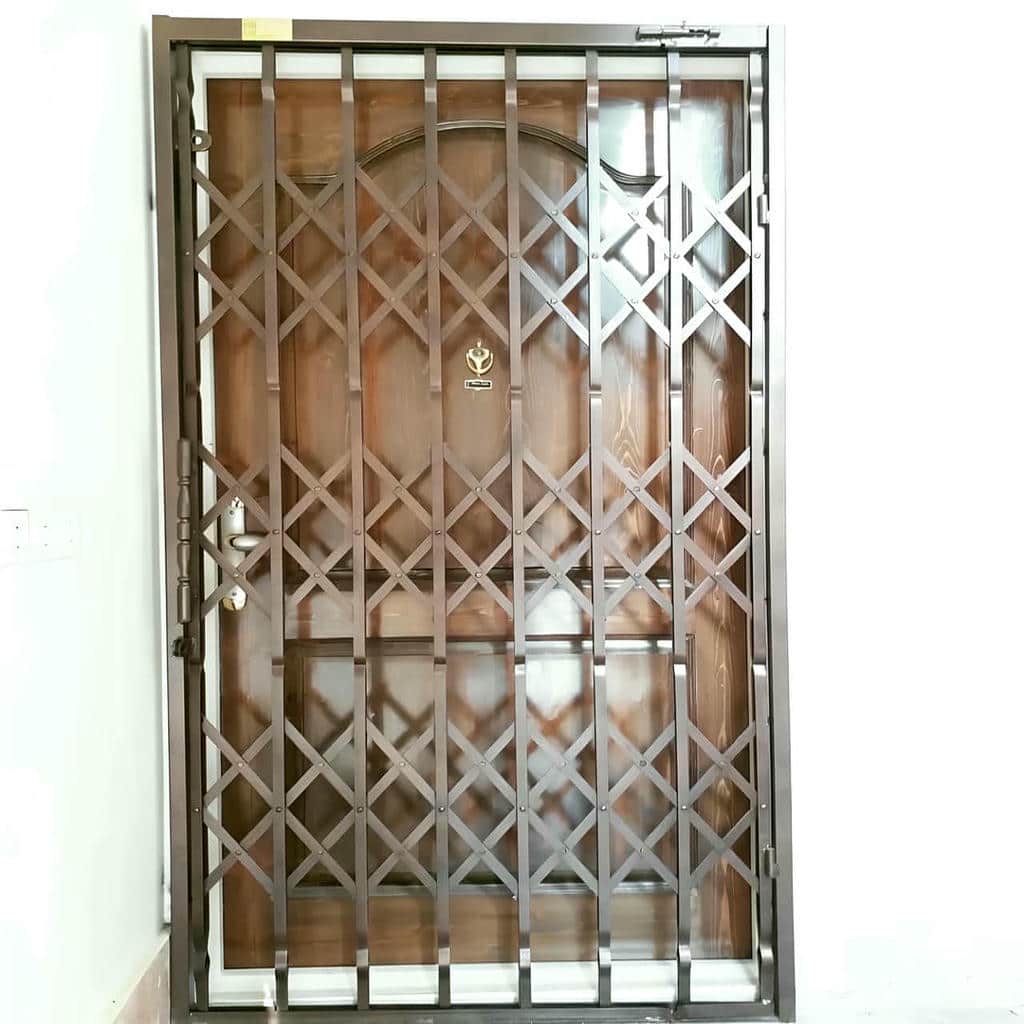 محافظ درب آپارتمان مناسب ساختمان مسکونی