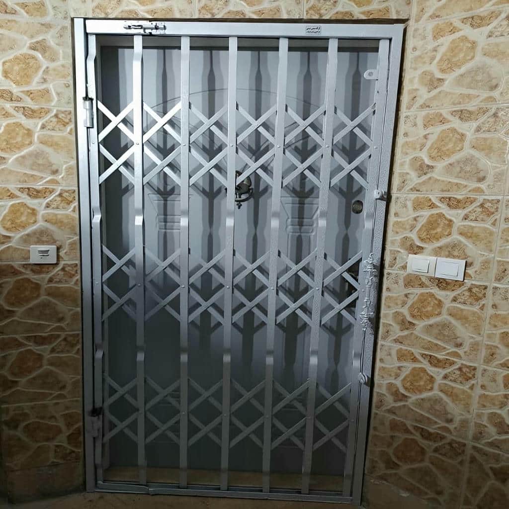 حفاظ کشویی فلزی مناسب ورودی مجتمع پرتردد