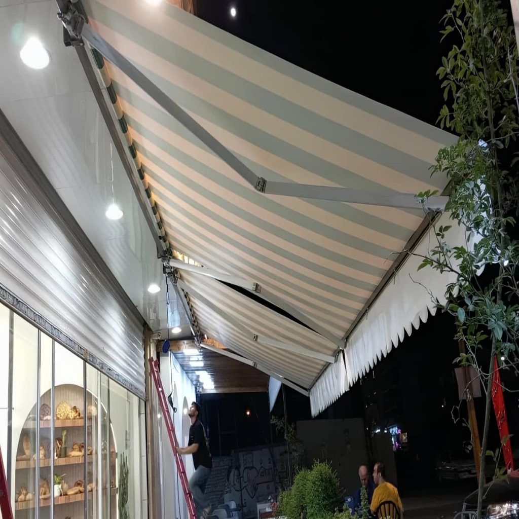 سایبان دوطرفه با بازوهای منظم برای استفاده روزانه سایبان دوطرفه با بازوهای منظم برای استفاده روزانه