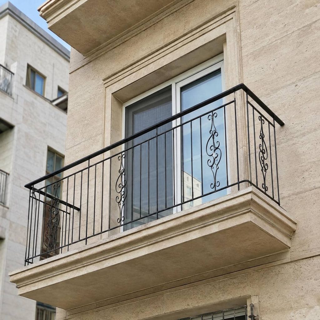 هندریل راه پله فلزی با طراحی مناسب بازسازی ساختمان